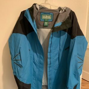 Vintage LL Bean Gore-Tex jacket size L